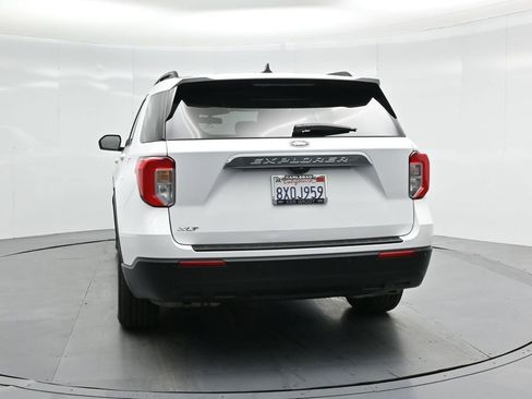 Certified 2021 Ford Explorer XLT image 31