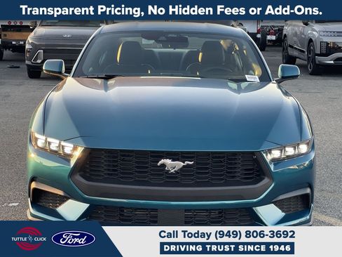 Used 2026 Ford Mustang Coupe RWD image 2