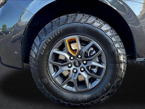 Used 2025 Ford Expedition Tremor AWD/4WD image 35