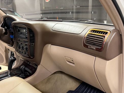 Used 1999 Toyota Land Cruiser AWD/4WD image 33