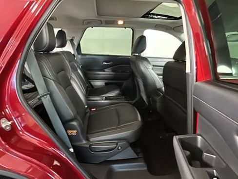 Used 2022 Nissan Pathfinder SL w/ SL Premium Package AWD/4WD image 29