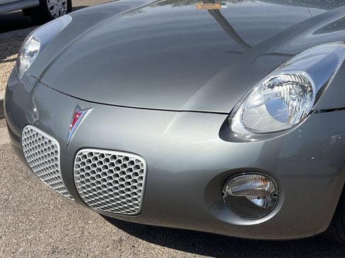 Used 2006 Pontiac Solstice Convertible w/ Premium Package RWD image 12