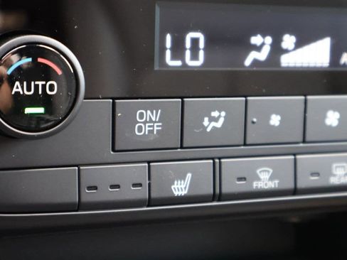 New 2026 Subaru Outback Limited AWD/4WD image 40