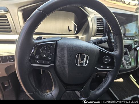 Used 2021 Honda Odyssey Touring image 8