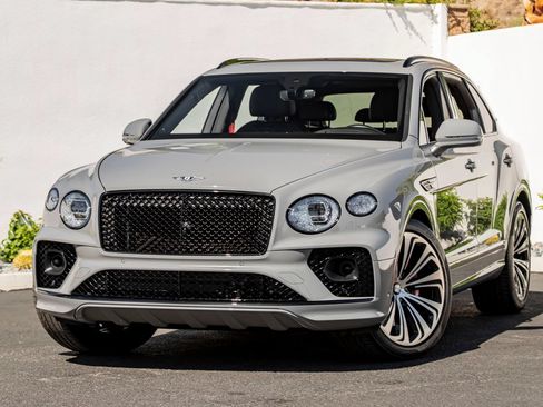 Certified 2022 Bentley Bentayga AWD/4WD image 7