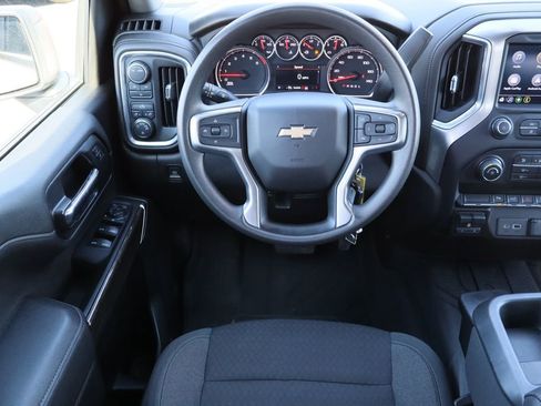 Used 2022 Chevrolet Silverado 2500 LT image 22