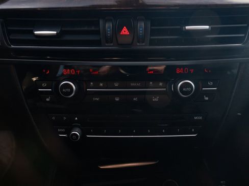 Used 2017 BMW X5 xDrive35i image 16