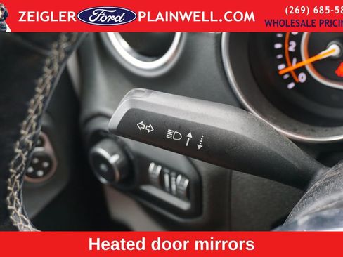 Used 2020 Jeep Wrangler Unlimited Sahara w/ Dual Top Group image 23