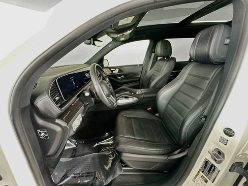 Certified 2021 Mercedes-Benz GLS 450 4MATIC image 21