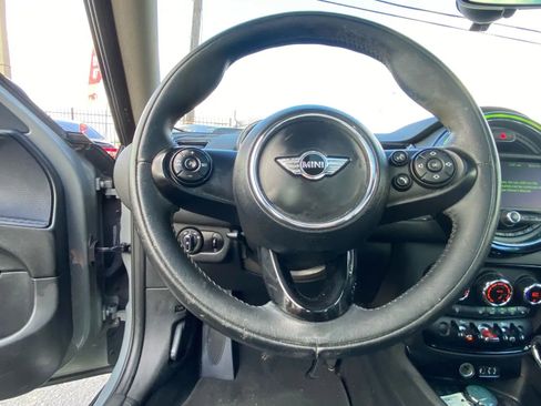 Used 2016 MINI Cooper Clubman image 8