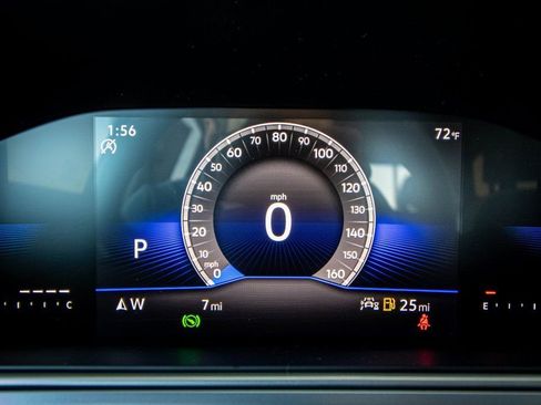 New 2026 Volkswagen Taos SE image 36