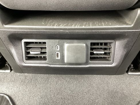 Used 2024 Chevrolet Silverado 1500 LT w/ Z71 Off-Road Package image 29