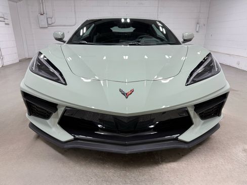 Used 2024 Chevrolet Corvette Stingray Premium Cpe w/ Z51 Performance Package RWD image 2