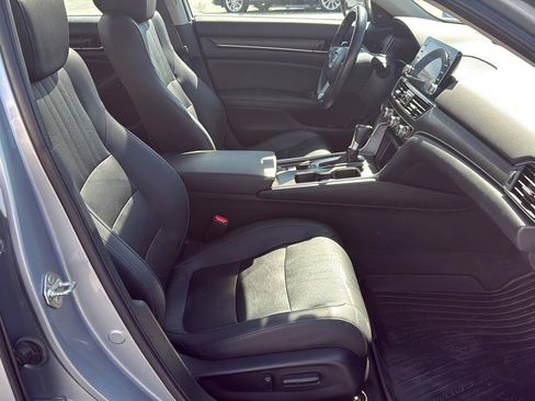 Certified 2019 Honda Accord EX-L image 35