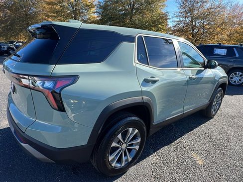 New 2026 Chevrolet Equinox LT image 5