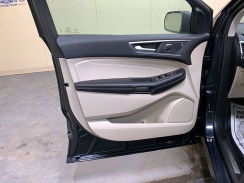 Used 2023 Ford Edge Titanium w/ Equipment Group 301A image 28
