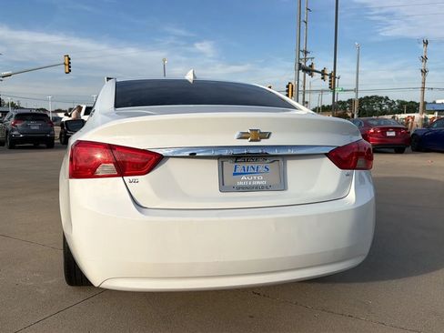 Used 2020 Chevrolet Impala LT FWD image 16
