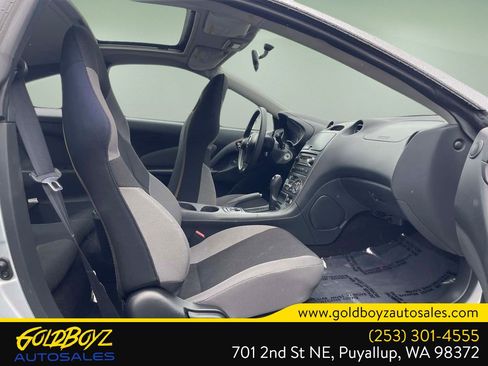 Used 2005 Toyota Celica GT image 22