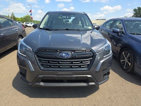 Used 2024 Subaru Forester AWD/4WD image 9