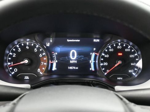 Used 2023 Jeep Compass Limited AWD/4WD image 8