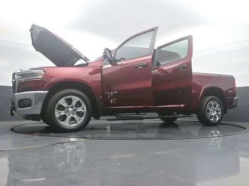 Used 2025 RAM 1500 Big Horn AWD/4WD image 57