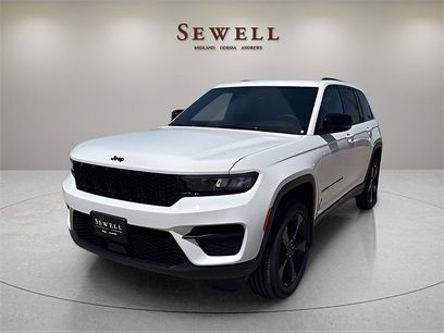 New 2025 Jeep Grand Cherokee Laredo