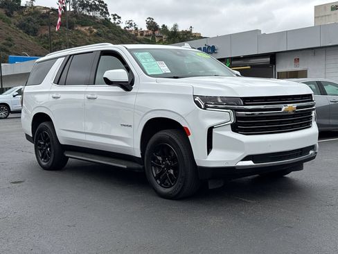 Used 2024 Chevrolet Tahoe LT RWD image 4