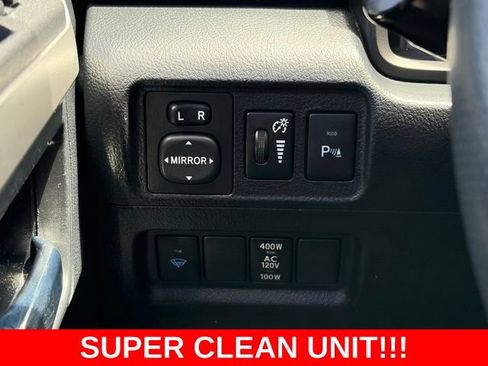 Used 2014 Toyota 4Runner Limited RWD image 21