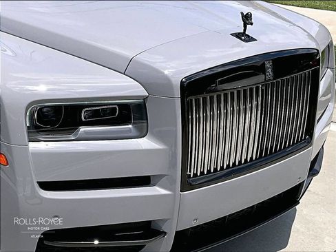 Certified 2023 Rolls-Royce Cullinan Black Badge AWD/4WD image 25