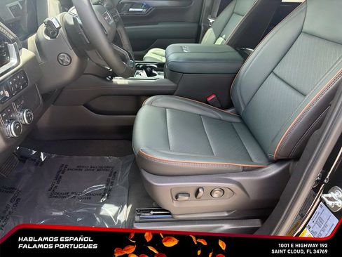 New 2026 GMC Yukon AT4 AWD/4WD image 15