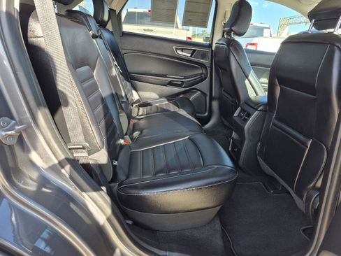 Certified 2024 Ford Edge SEL image 30