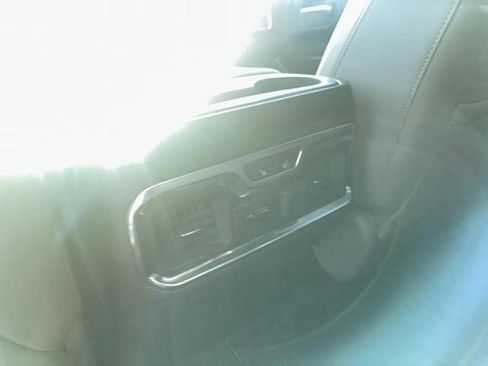 Used 2020 GMC Sierra 1500 SLT w/ SLT Premium Package image 5