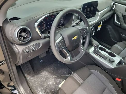 New 2026 Chevrolet Blazer LT FWD image 17