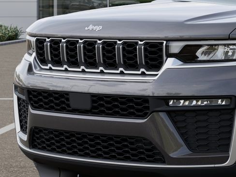 New 2026 Jeep Grand Cherokee L Limited AWD/4WD image 37