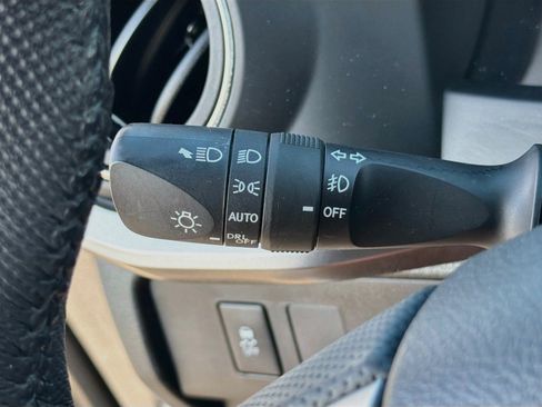 Used 2023 Toyota Tacoma SR5 RWD image 18