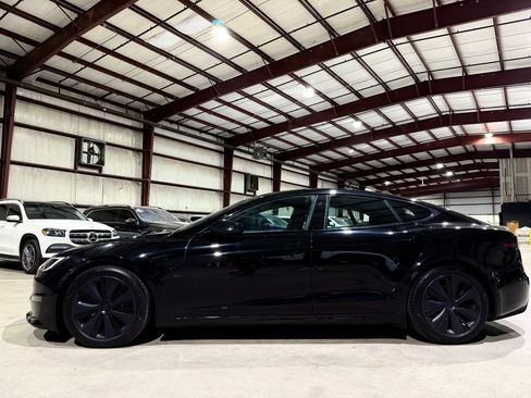 Used 2022 Tesla Model S Plaid AWD/4WD image 9