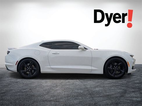 Certified 2024 Chevrolet Camaro SS image 2