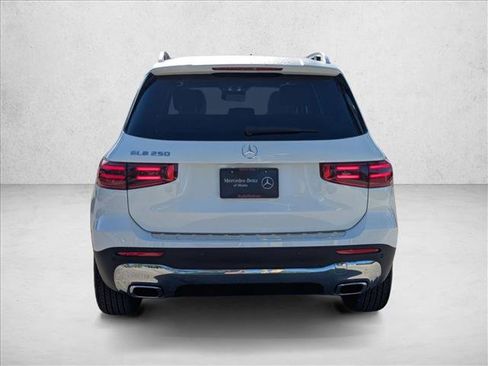 Used 2025 Mercedes-Benz GLB 250 image 6