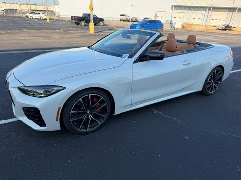 Used 2024 BMW M440i Convertible w/ Premium Package RWD image 21