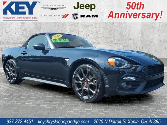 Used 2018 FIAT 124 Spider Abarth w/ Convenience Group RWD image 1