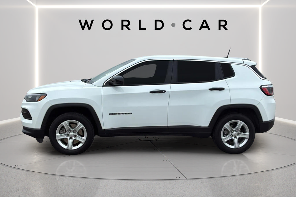 Used 2023 Jeep Compass Sport AWD/4WD image 10