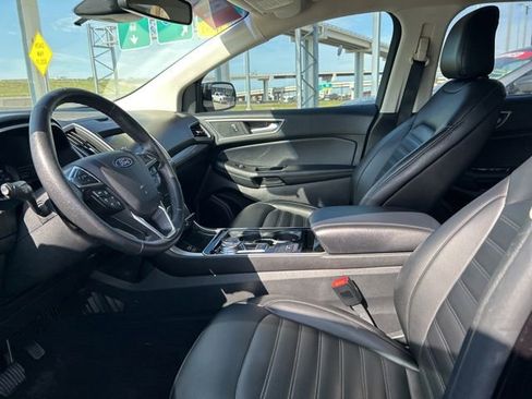 Used 2020 Ford Edge SEL w/ Convenience Package FWD image 38