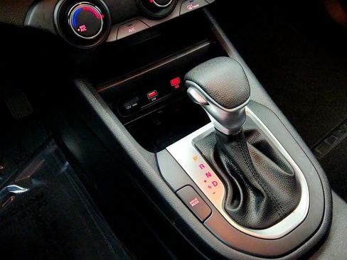 Used 2024 Kia Forte LX image 16