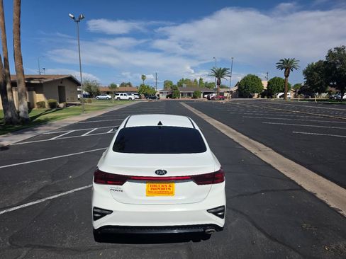 Used 2021 Kia Forte LXS FWD image 7