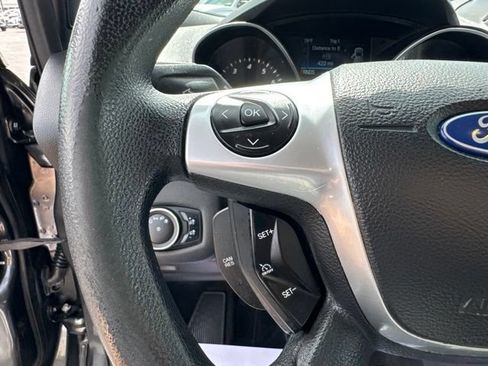 Used 2015 Ford Escape SE w/ Equipment Group 201A AWD/4WD image 17
