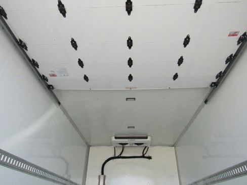 Used 2024 Chevrolet Express 3500 w/ Power Convenience Package RWD image 19