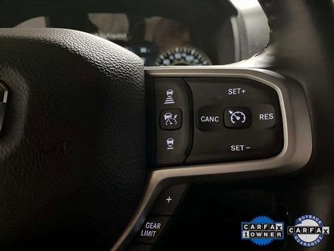 Used 2024 RAM 2500 Big Horn w/ Safety Group image 33