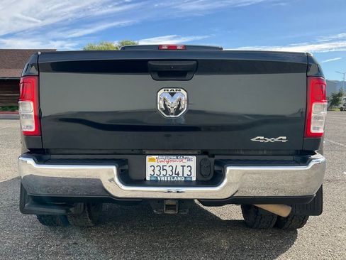 Used 2019 RAM 3500 Tradesman w/ Chrome Appearance Group image 26