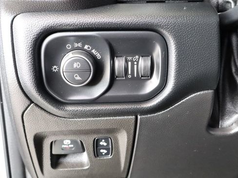 Used 2019 RAM 1500 Rebel w/ Rebel Level 2 Equipment Group AWD/4WD image 17
