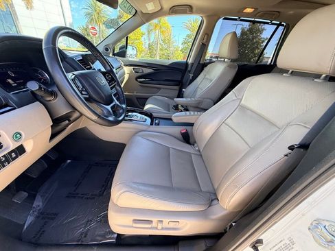 Used 2020 Honda Pilot Elite image 5
